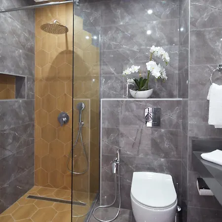 Niko's Deluxe Apartament *