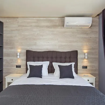 Apartament Niko's Deluxe Nesebyr